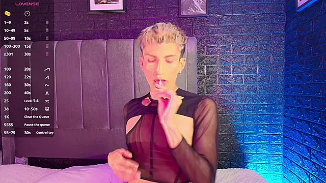 Erick Velveth online show from 11.10.25