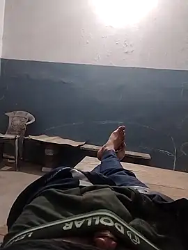 VickyMonster5 online show from 11.20.25