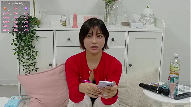 OnigiriJapan online show from 12.18.25