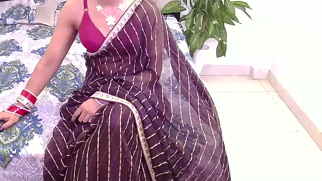 Snapshot of Lovelyy-couple chatting on 02.11.26 Lovelyy-couple online show from 02.11.26