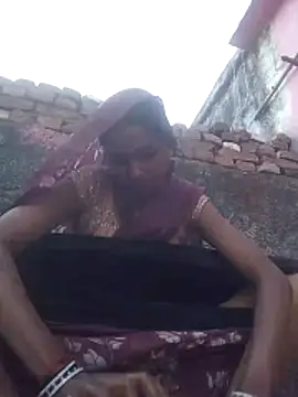 Snapshot of Hot_reshmaji chatting on 06.19.26 Hot reshmaji online show from 06.19.26