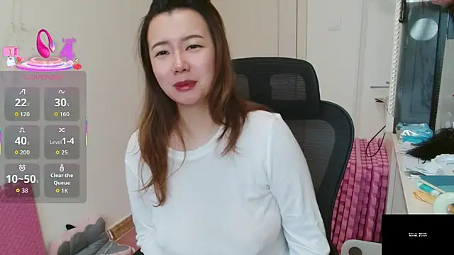 Snapshot of sallycui chatting on 05.25.26 sallycui online show from 05.25.26