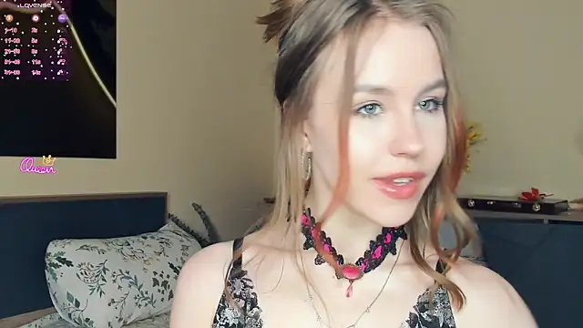 MaliaBourraine online show from 04.17.26