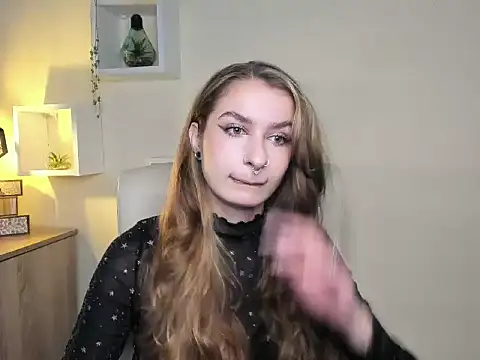 NinaBlond1 online show from 11.19.25