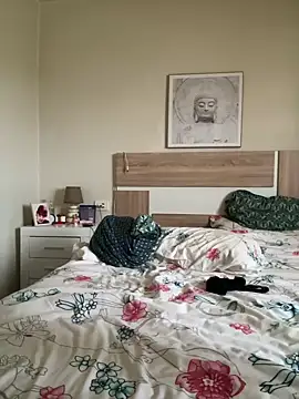 VyC7564 online show from 04.13.26