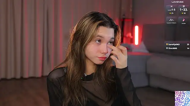 lovekissmes online show from 11.30.25