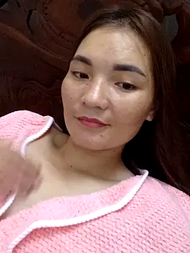 phuongxinhxan online show from 10.17.25