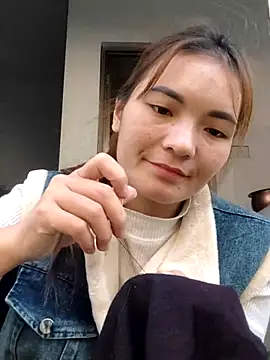 Snapshot of phuongxinhxan chatting on 12.01.25 phuongxinhxan online show from 12.01.25