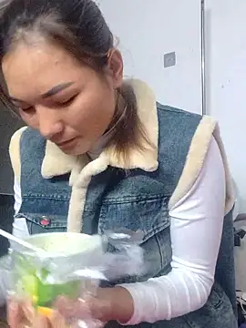 Snapshot of phuongxinhxan chatting on 01.09.26 phuongxinhxan online show from 01.09.26