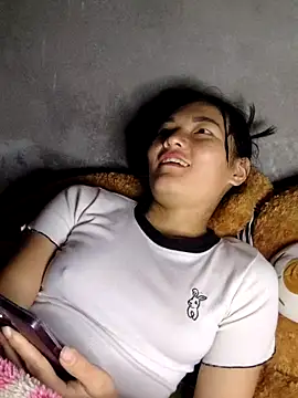 Snapshot of phuongxinhxan chatting on 02.06.26 phuongxinhxan online show from 02.06.26