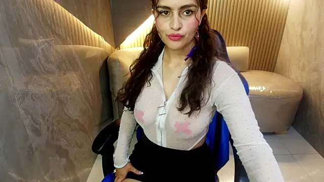 Snapshot of dany_r_ chatting on 09.23.25 dany r online show from 09.23.25