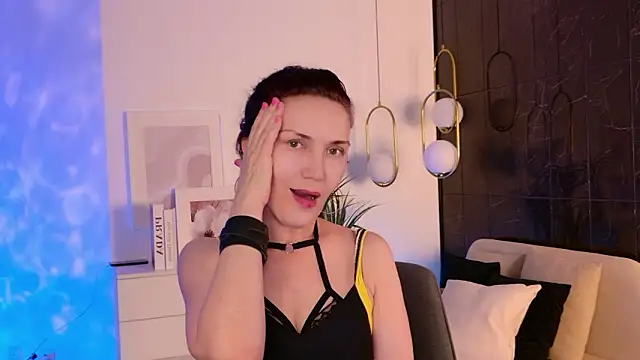 Irene Marlow online show from 03.20.26