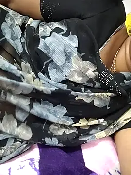 Snapshot of sweetqueen143 chatting on 03.04.26 sweetqueen143 online show from 03.04.26