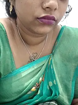 Snapshot of sweetqueen143 chatting on 03.06.26 sweetqueen143 online show from 03.06.26