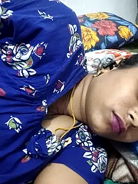 Snapshot of sweetqueen143 chatting on 03.19.26 sweetqueen143 online show from 03.19.26