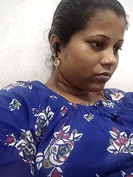 Snapshot of sweetqueen143 chatting on 03.21.26 sweetqueen143 online show from 03.21.26