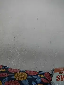 Snapshot of sweetqueen143 chatting on 03.23.26 sweetqueen143 online show from 03.23.26