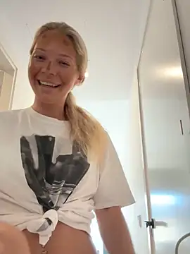 Bellablows online show from 10.08.25
