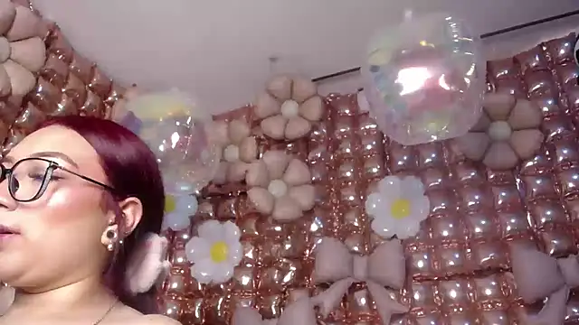 layla fox online show from 09.30.25