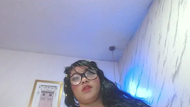 laia angel v online show from 10.05.25
