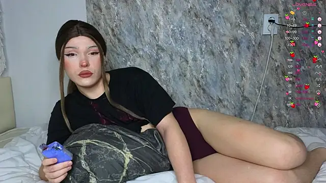 Michelle Jacksonn online show from 10.31.25