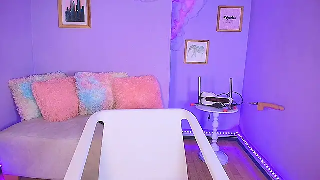 cat nasty online show from 12.15.25