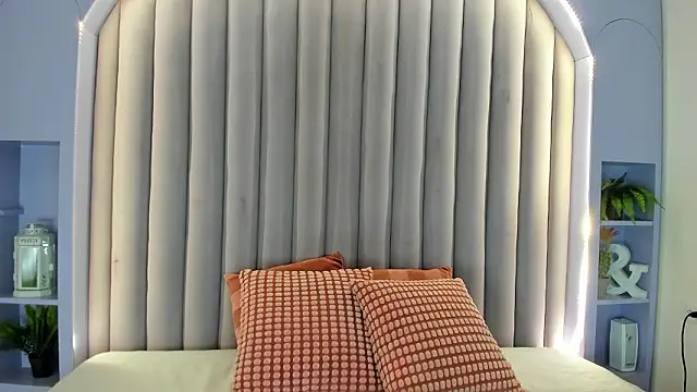 MyApril   online show from 02.20.26