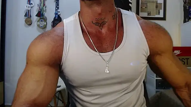 henryhadesflirt online show from 04.01.26