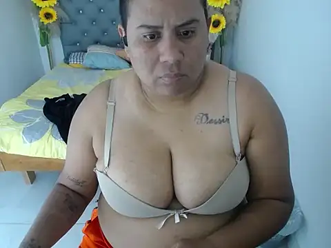 hotlesby valery online show from 02.20.26