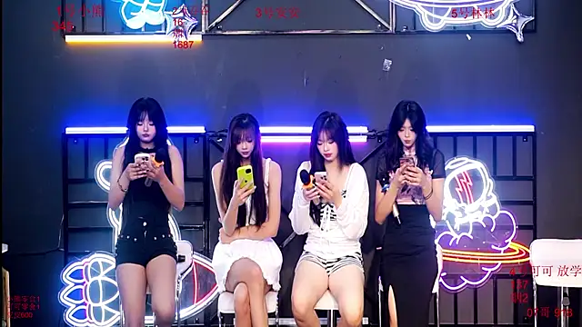 Shinygirls 777 online show from 09.25.25