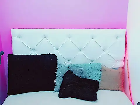 x daniiela x online show from 10.09.25