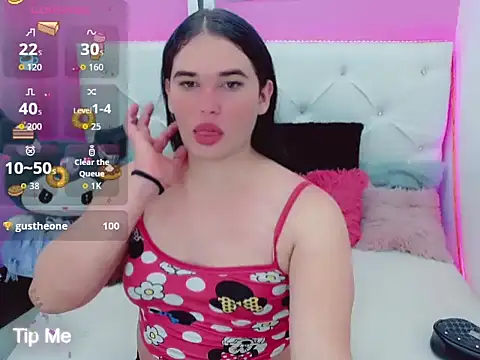 x daniiela x online show from 11.21.25