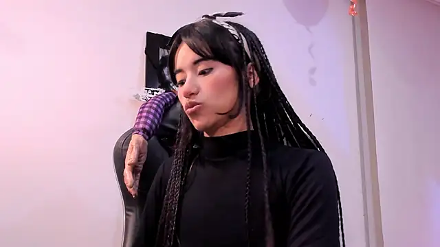 Rouse Monroe online show from 10.21.25