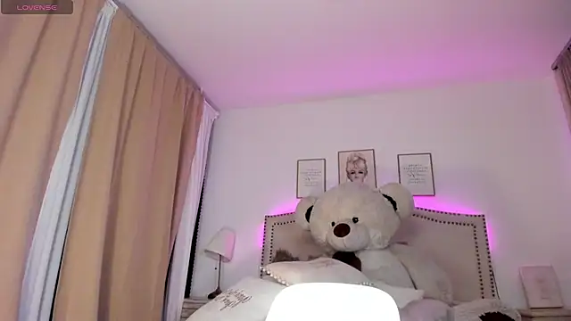 Haru bloom online show from 09.23.25