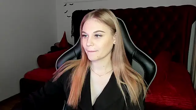 AriaWell online show from 11.05.25