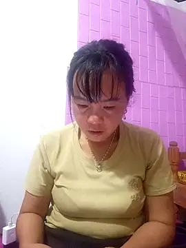 Snapshot of cunconcute chatting on 09.27.25 cunconcute online show from 09.27.25