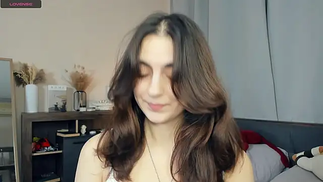 RosalvaOrhenkowski online show from 10.04.25