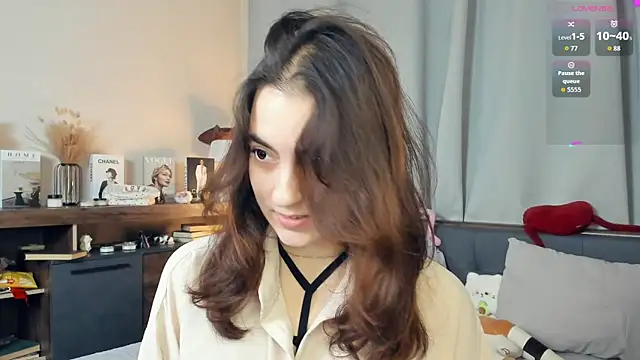 RosalvaOrhenkowski online show from 10.10.25