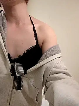 takusaki223 online show from 11.15.25