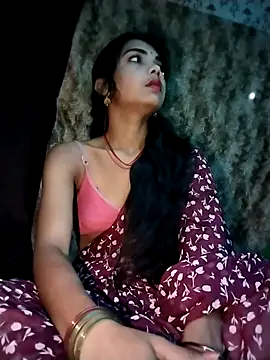 PRACHI-743 online show from 10.25.25