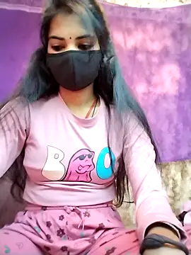 PRACHI-743 online show from 02.17.26