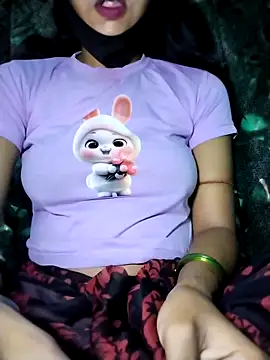 PRACHI-743 online show from 04.03.26