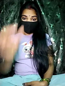 PRACHI-743 online show from 04.04.26