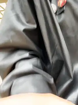 RonnieKiss online show from 09.25.25