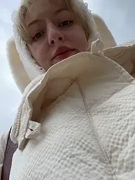 RonnieKiss online show from 10.03.25