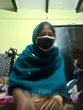 Cute-Charvii online show from 01.18.26