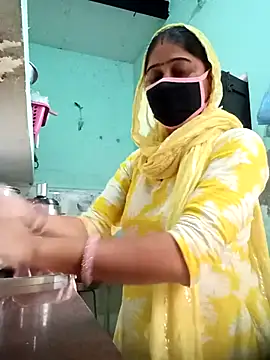 Cute-Charvii online show from 03.05.26