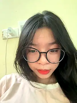 mau15  online show from 10.11.25