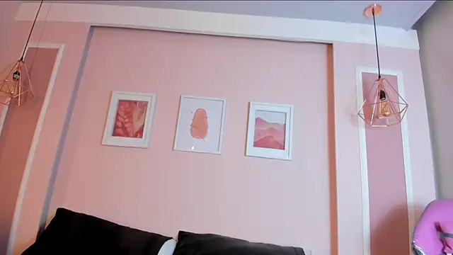 Sarah Reidd online show from 10.17.25