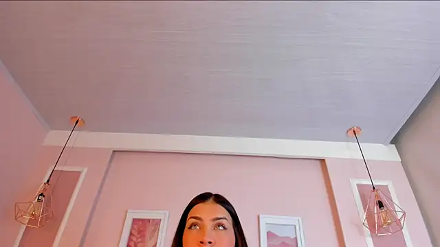 Sarah Reidd online show from 10.25.25